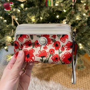 Authentic Coach Poppy Flower Wristlet 🌺